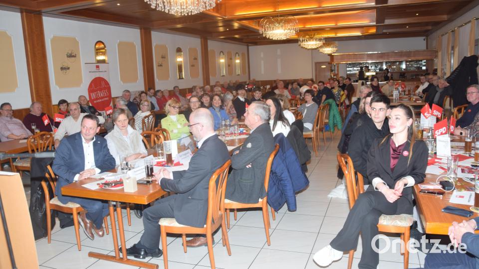 Voller Lehnersaal beim Politischen Aschermittwoch der Weidener SPD. Bild: fz