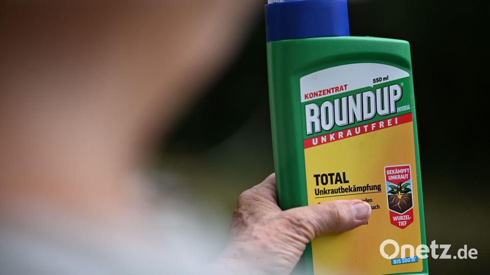 Das Glyphosat-Produkt Roundup, von dem es mittlerweile auch eine glyphosatfreie Variante gibt, kommt auch in Europa zum Einsatz. Bild: Wolf von Dewitz/dpa