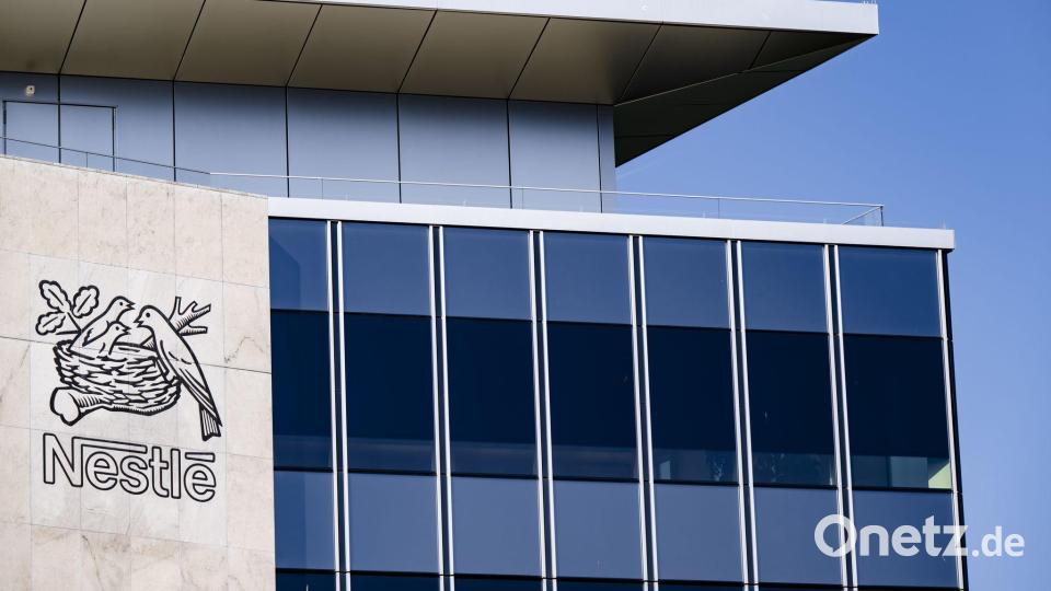 Nestlé will sich künftig auf vier Kernbereiche fokussieren (Archivbild) Bild: Jean-Christophe Bott/KEYSTONE/dpa