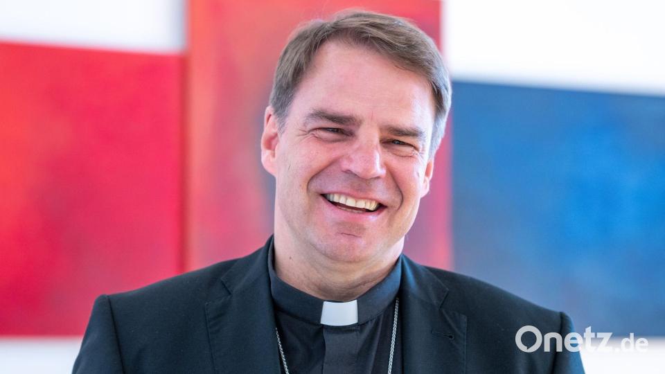 Stefan Oster ist Bischof in Passau. (Archivbild) Bild: Armin Weigel/dpa