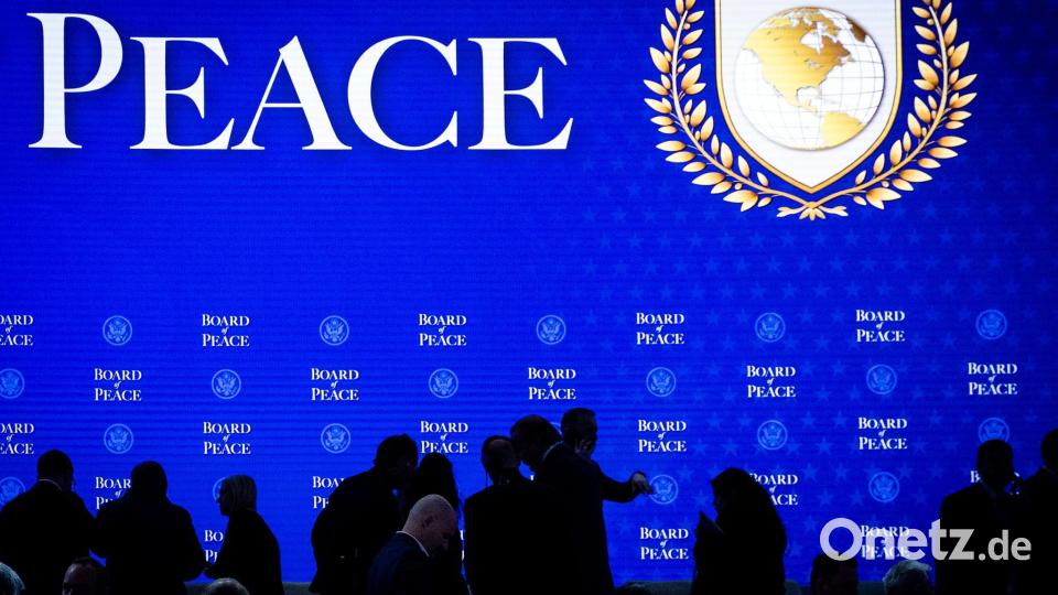 Der Friedensrat wurde vor einem Monat gegründet - beim Weltwirtschaftsforum in Davos. (Archivbild) Bild: Gian Ehrenzeller/KEYSTONE/dpa