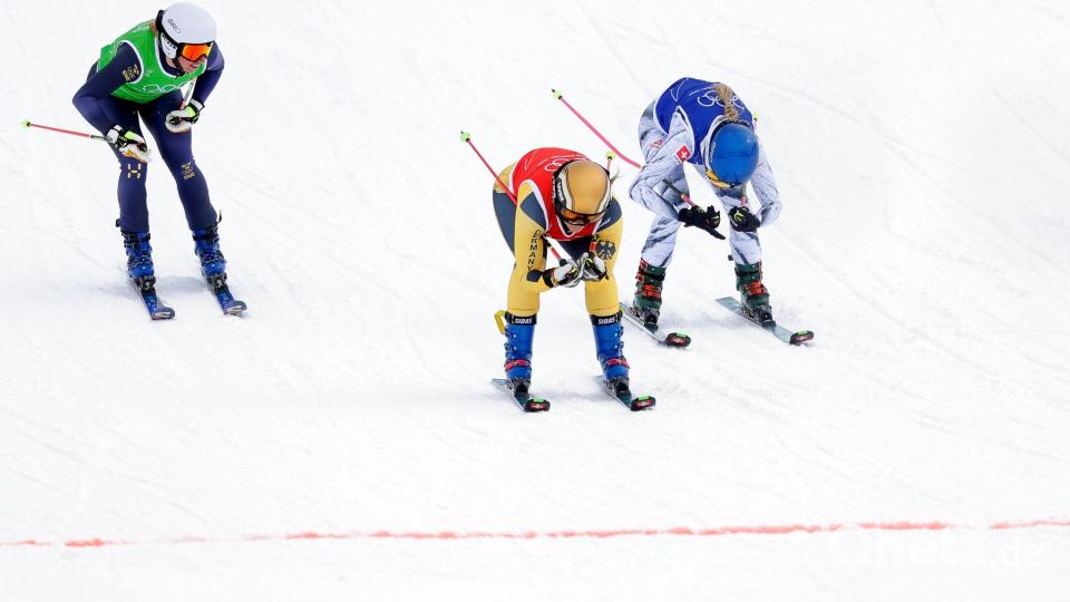 Feierte in jedem Lauf einen Start-Ziel-Sieg: Daniela Maier (M). Bild: Oliver Weiken/dpa