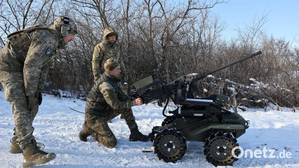 Mit Gegenangriffen bremst die ukrainische Armee den russischen Vormarsch. (Archivbild) Bild: Andriy Andriyenko/65. mechanisierte Brigade der Ukraine/AP/dpa