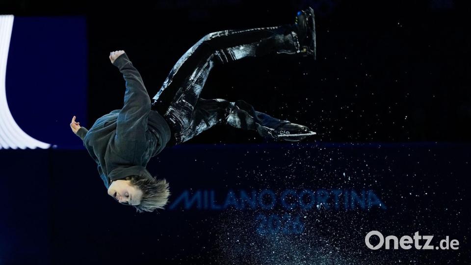 Zurück auf dem Eis: Ilia Malinin zeigte auch wieder seinen spektakulären Rückwärtssalto. Bild: Ashley Landis/AP/dpa