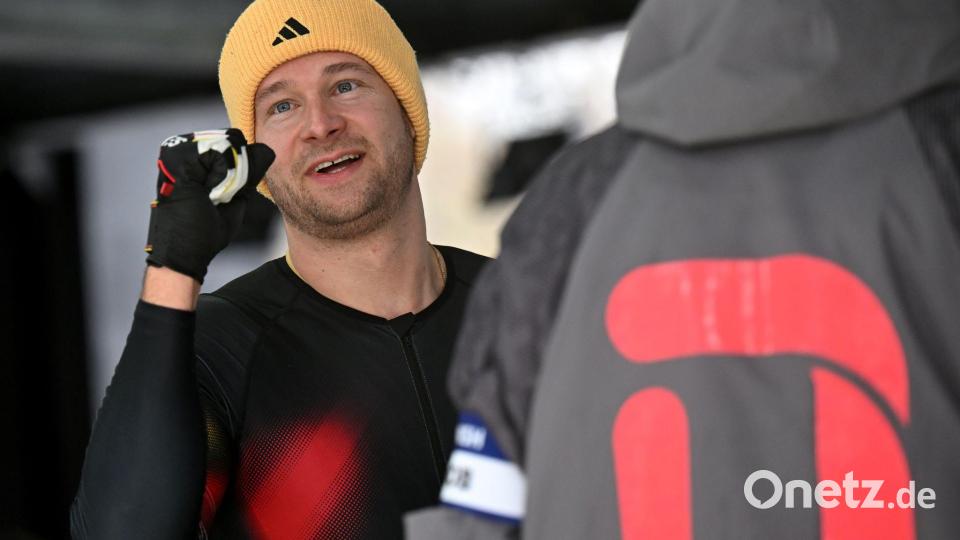 Johannes Lochner (Pilot) führt zur Halbzeit im Viererbob. Bild: Robert Michael/dpa