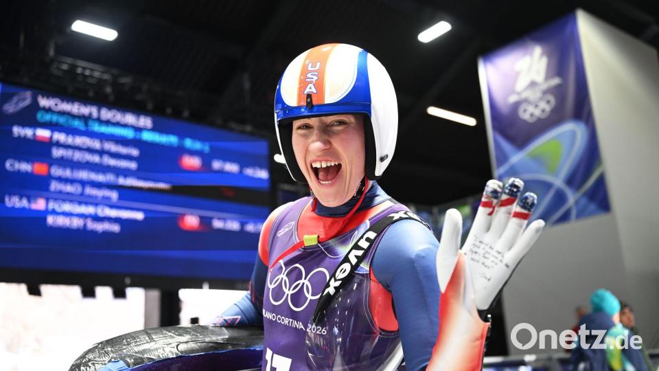 Selbst ernannte „Olympia-Bachelorette“: US-Rodlerin Sophia Kirkby landete zweimal auf Platz fünf, dann ging sie auf mehrere Dates. Bild: Robert Michael/dpa