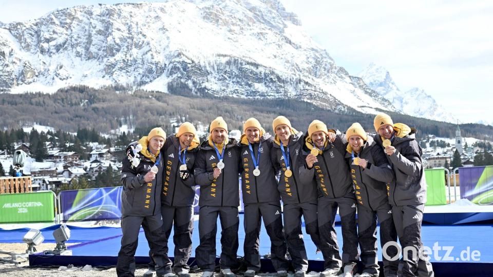 Medaillen beim Bob Bild: Robert Michael/dpa