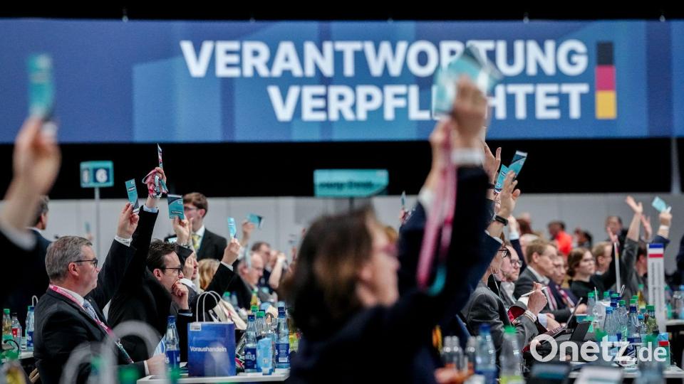 Die CDU votiert für eine Altersgrenze ab 14 Jahren für soziale Medien. Bild: Kay Nietfeld/dpa