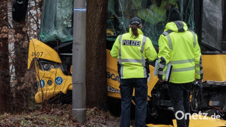Insgesamt wurden zwölf Menschen verletzt. Bild: Carsten Koall/dpa