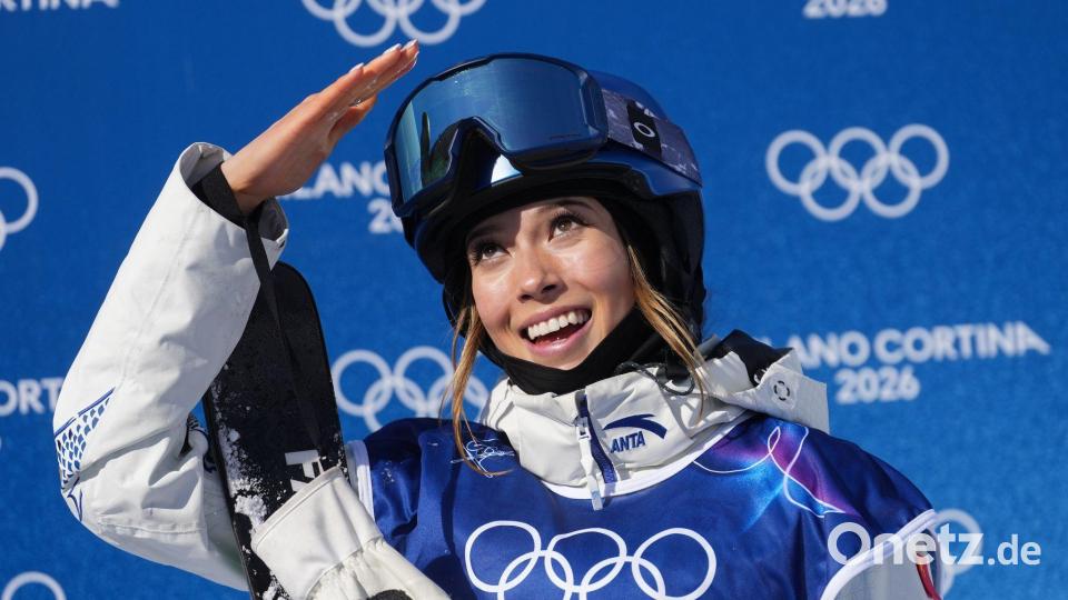 Freestyle-Superstar Eileen Gu gewinnt Gold in der Halfpipe. Bild: Lindsey Wasson/AP/dpa