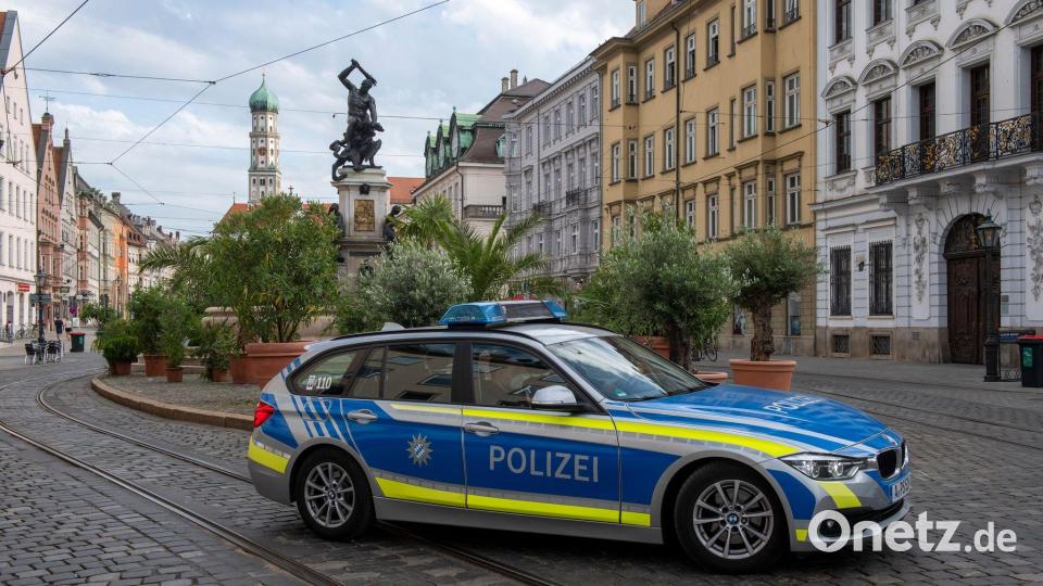 Auf Augsburgs bekanntester Partymeile, der Maximilianstraße, soll es zu einer homophoben Gewalttat gekommen sein. (Archivbild) Bild: Stefan Puchner/dpa