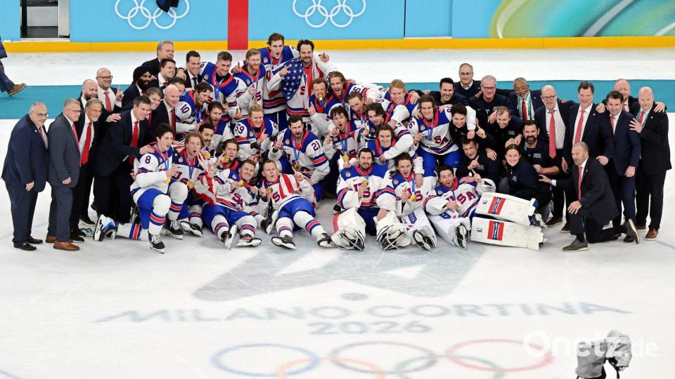 Die USA sind zum dritten Mal nach 1960 und 1980 Olympiasieger Bild: Peter Kneffel/dpa