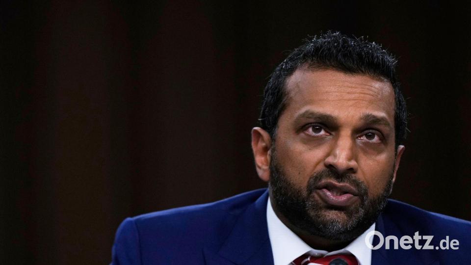 FBI-Chef Kash Patel feierte mit dem US-Eishockey-Team den Olympiasieg in Mailand. (Archivbild) Bild: Julia Demaree Nikhinson/AP/dpa