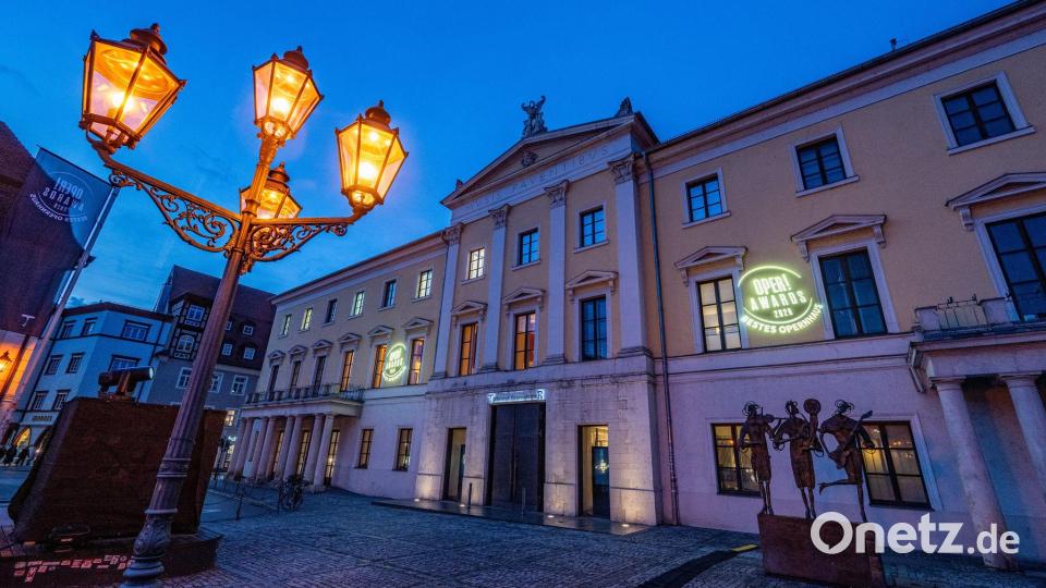 Das Theater Regensburg ist mit dem „Oper! Award“ in der Kategorie „Bestes Opernhaus 2025“ ausgezeichnet worden. Bild: Armin Weigel/dpa