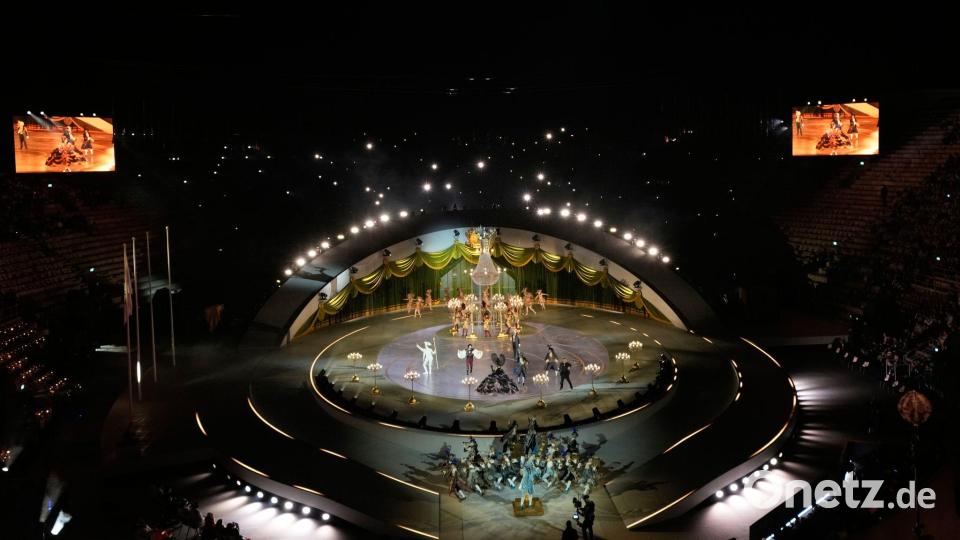 Die Abschlussfeier der Olympischen Winterspiele in der Arena von Verona. Bild: Bernat Armangue/AP/dpa