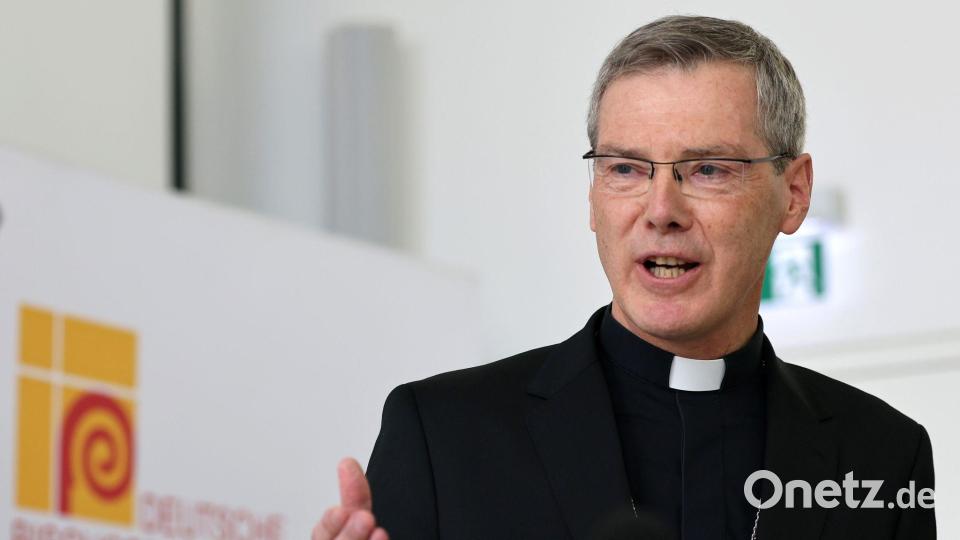 Der Hildesheimer Bischof Heiner Wilmer ist zum Vorsitzenden der Deutschen Bischofskonferenz gewählt worden. Bild: Daniel Löb/dpa