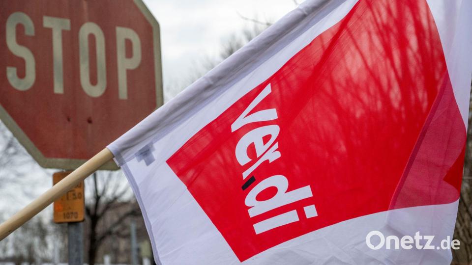 Die Gewerkschaft Verdi ruft zum zweiten Mal in diesem Jahr zu einem bundesweiten Warnstreik im ÖPNV auf. (Archivbild) Bild: Stefan Puchner/dpa