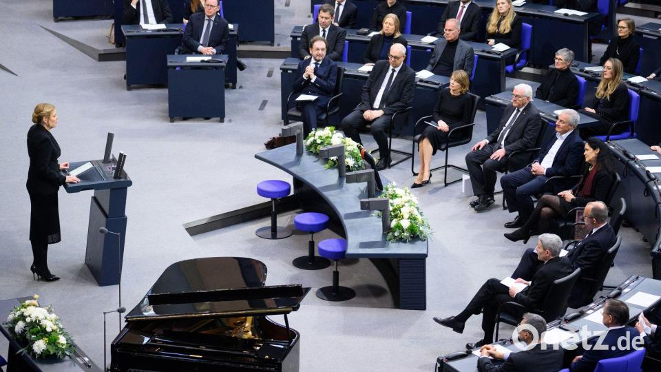 Die Spitzen der deutschen Politik nehmen Abschied von der früheren Bundestagspräsidentin Süssmuth Bild: Bernd von Jutrczenka/dpa