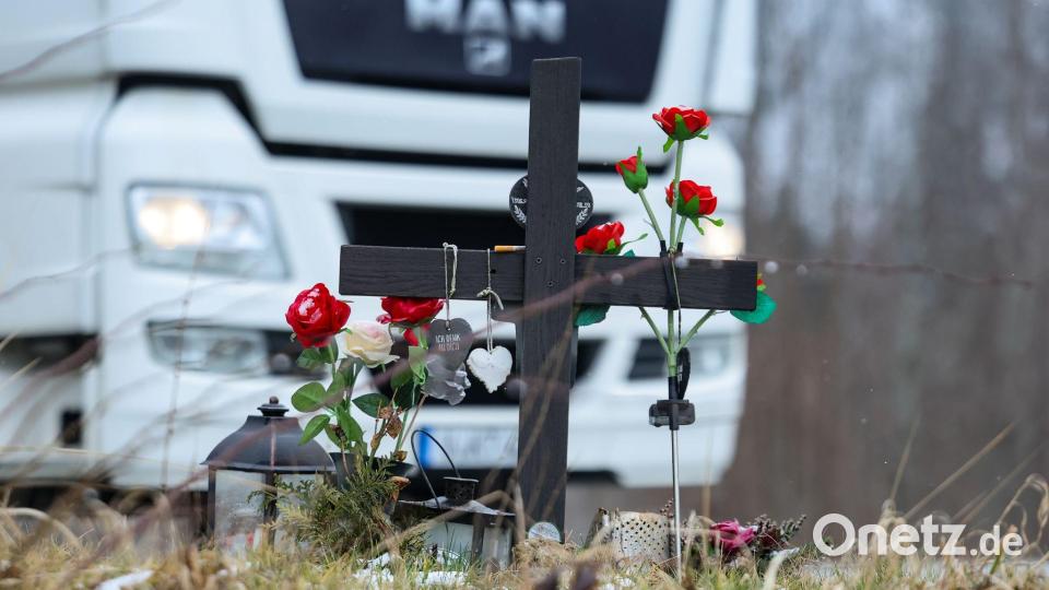 2.814 Menschen starben im letzten Jahr auf Deutschlands Straßen. (Symbolbild) Bild: Jan Woitas/dpa