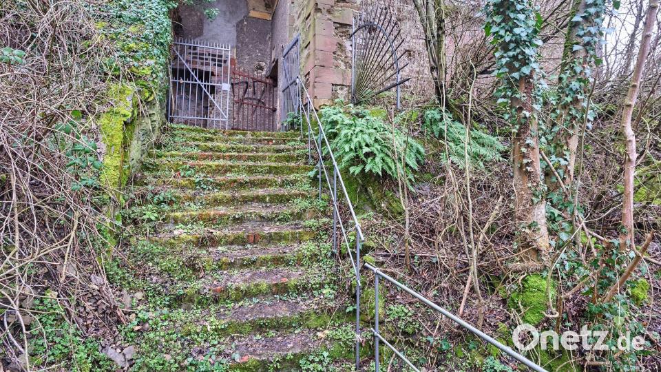 Der Tatort von damals ist eine Art Lost Place, das einstige Arbeitszimmer des preußischen Generals und Festungsbaumeisters Aster. Bild: Thomas Frey/dpa