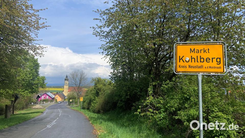 Die Marktgemeinde Kohlberg hängt beim Breitbandausbau bisher in der Warteschleife. Bild: Stefanie Roth