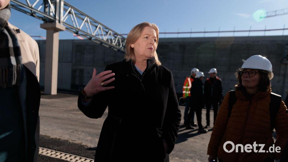 Arbeitsministerin Bärbel Bas lobt die Verabschiedung des Gesetzes. Bild: Carsten Koall/dpa