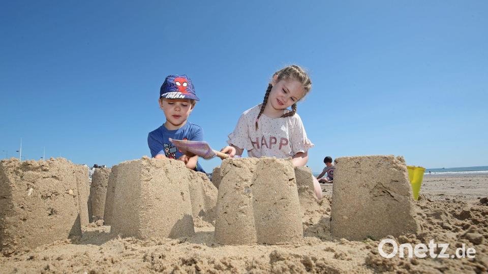 Ein gemeinsames Ziel fördere kooperativeres Verhalten und Zusammenarbeit, sagen Experten. (Symbolbild) Bild: Danny Lawson/PA Wire/dpa