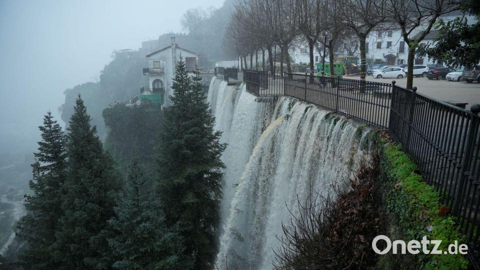 Im spanischen Andalusien ordneten die Behörden Anfang Februar die Evakuierung der gesamten Kleinstadt Grazalema an. (Archivbild) Bild: Joaquín Corchero/EUROPA PRESS/dpa