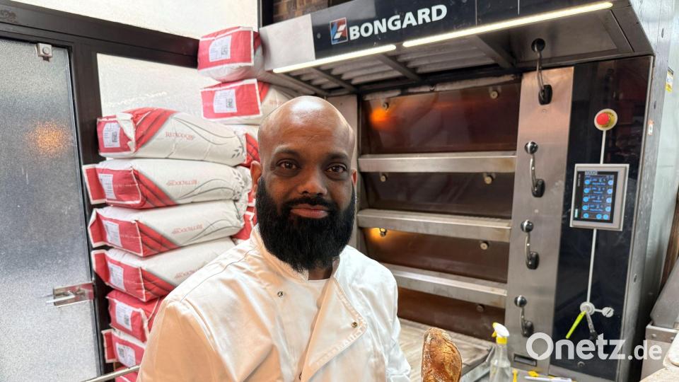 Der Gewinner des Pariser Baguette-Wettbewerbs darf mit seinen Broten ein Jahr lang den Élysée-Palast beliefern. Bild: Michael Evers/dpa