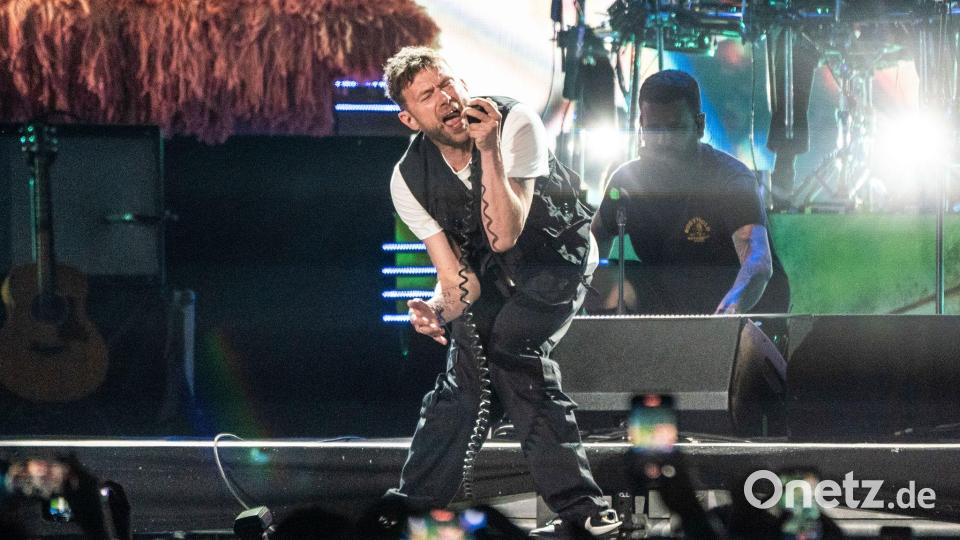 Gorillaz-Sänger Damon Albarn verlor kurz vor Aufnahme des Albums seinen Vater. Die Emotionen bringt er auch in dem Album unter. (Archivbid) Bild: Amy Harris/Invision/AP/dpa