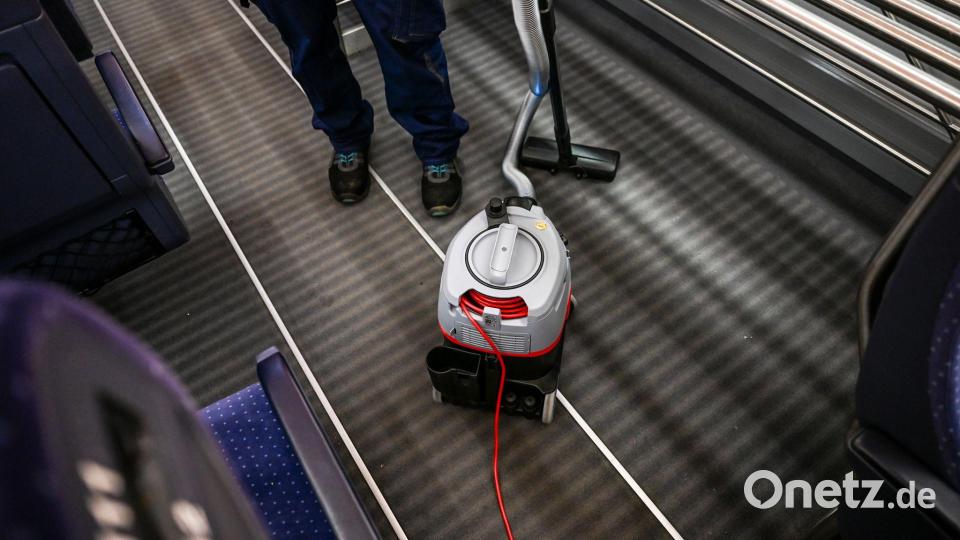 Die Sauberkeit in den Zügen soll sich verbessern. Bild: Jens Kalaene/dpa