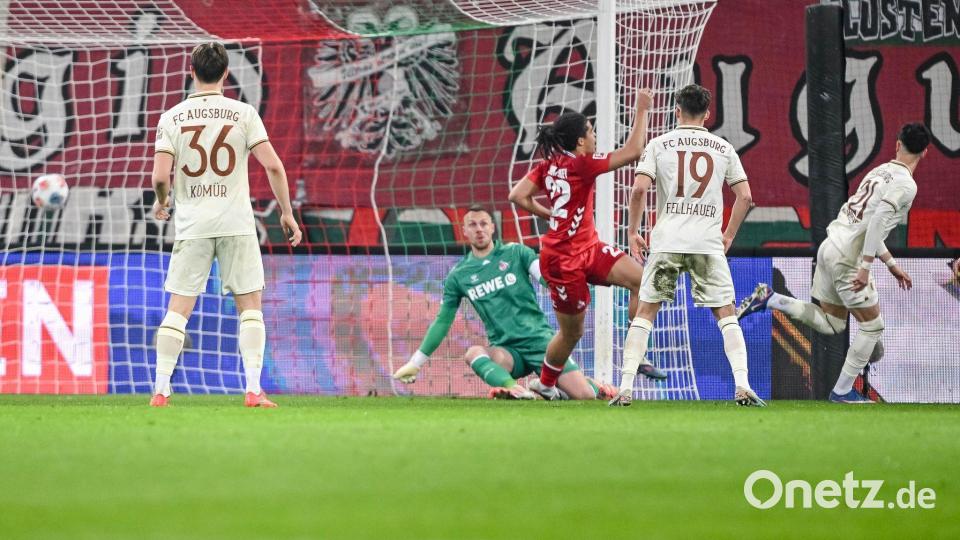 Rodrigo Ribeiro erzielt die Augsburger Führung. Bild: Harry Langer/dpa