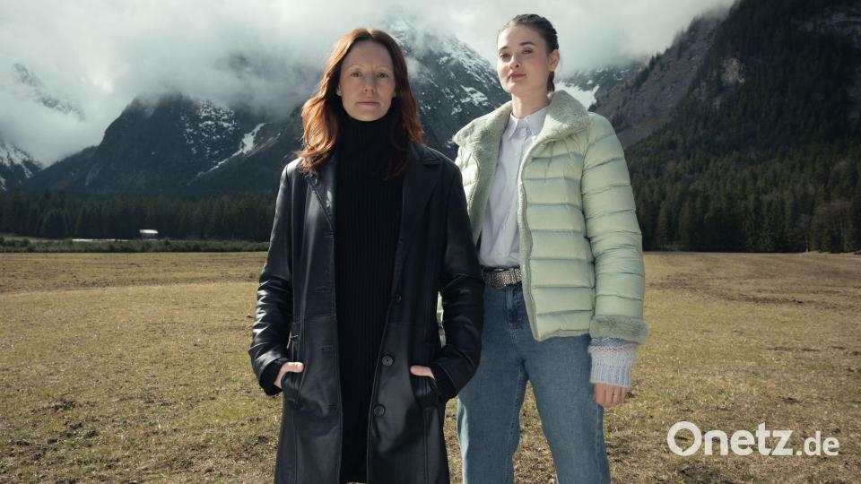 Ira Zach (Lavinia Wilson, links) und Daphne Meindl (Philine Schmölzer ) sind das neue Ermittlungsduo beim ZDF. (Archivfoto) Bild: Linda Gschwentner/ZDF/dpa