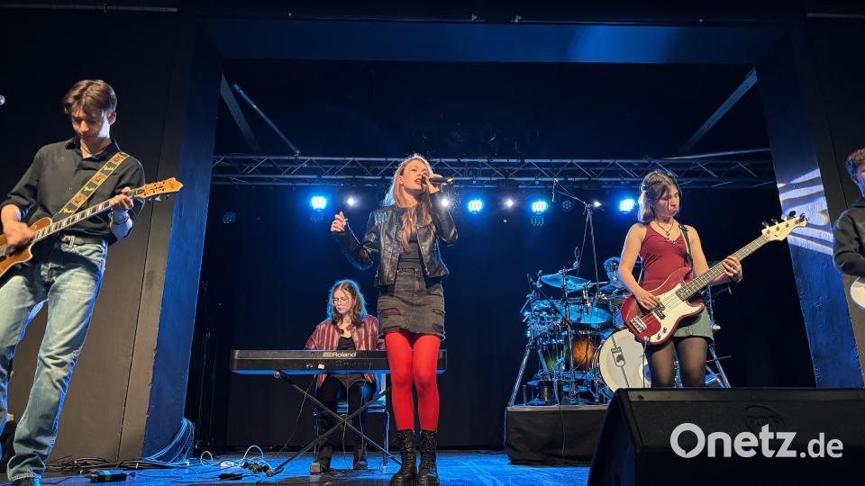 Auch wieder mit dabei bei „Weiden tobt“: die Band „Nonsense“. 2025 belegten die sechs Bandmitglieder den dritten Platz. Archivbild: mcl