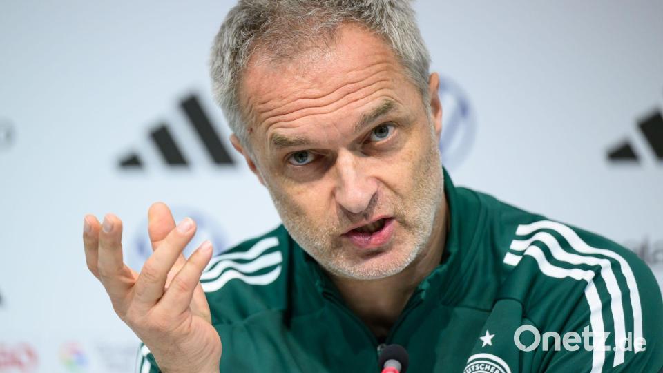 Lässt noch einige Fragen offen: Bundestrainer Christian Wück. Bild: Robert Michael/dpa