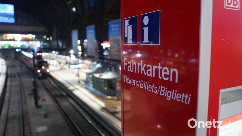 Was passiert in diesem Jahr bei den Fahrpreisen für die Fernzüge? (Archivbild) Bild: Marcus Brandt/dpa