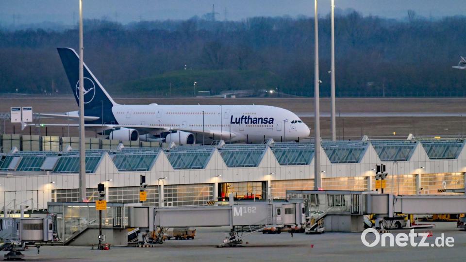 Ein Lufthansa-Airbus A380 aus Abu Dhabi ist in München ohne Passagiere gelandet. Bild: Malin Wunderlich/dpa