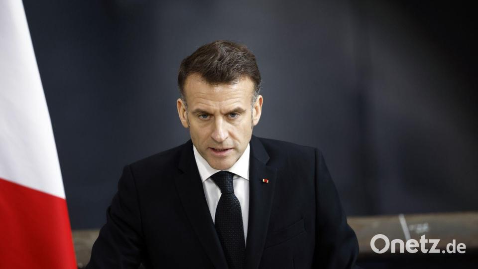 Frankreich wird die Zahl seiner Atomsprengköpfe erhöhen. Bild: Yoan Valat/Pool EPA/AP/dpa