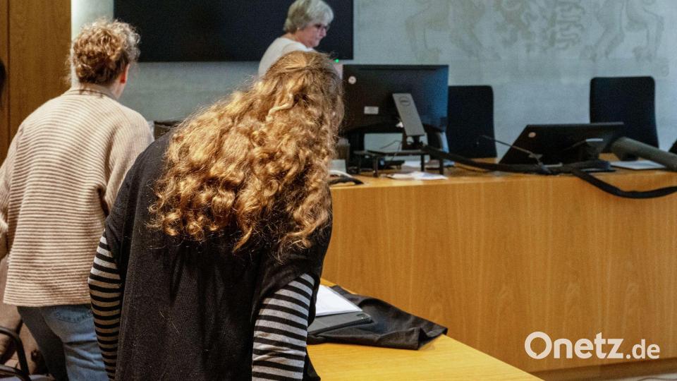 Die beiden Frauen sollen trotz Komplikationen nicht rechtzeitig Hilfe geholt haben. Bild: Stefan Puchner/dpa