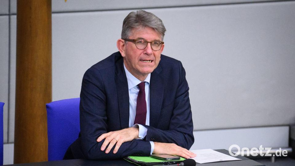 Kulturstaatsminister Wolfram Weimer sieht die Berlinale auf einem „guten Weg“, um zukunftsfest zu werden. (Archivbild) Bild: Bernd von Jutrczenka/dpa