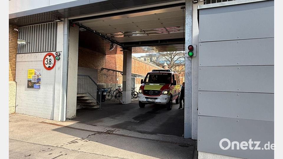 Laut einer Polizeisprecherin gab es eine starke Rauchentwicklung. Bild: Nico Pointner/dpa