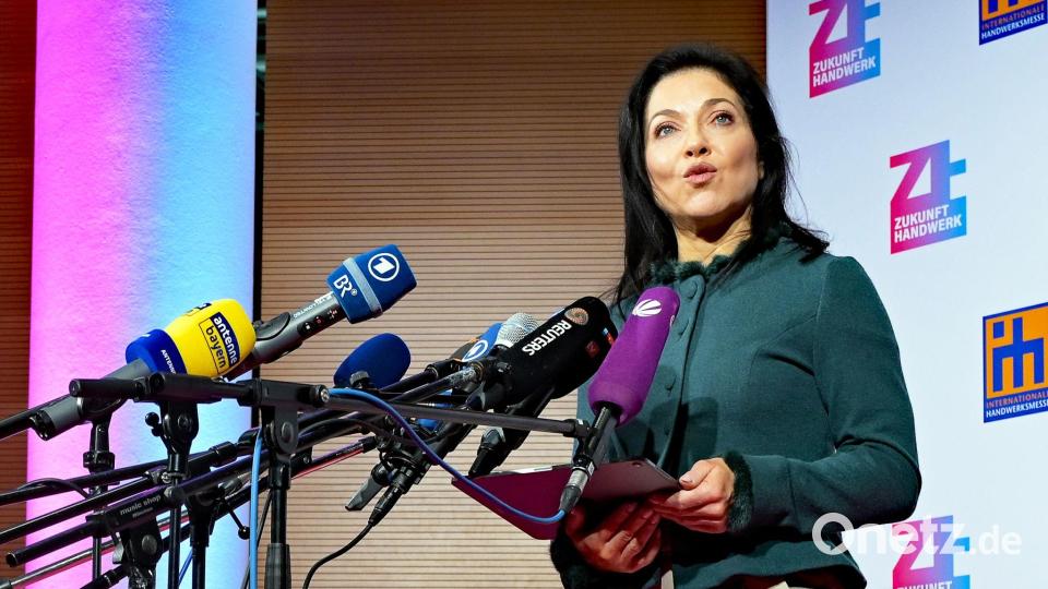 Die Versorgung ist laut Wirtschafts- und Energieministerin Katherina Reiche (CDU) sicher. Bild: Malin Wunderlich/dpa