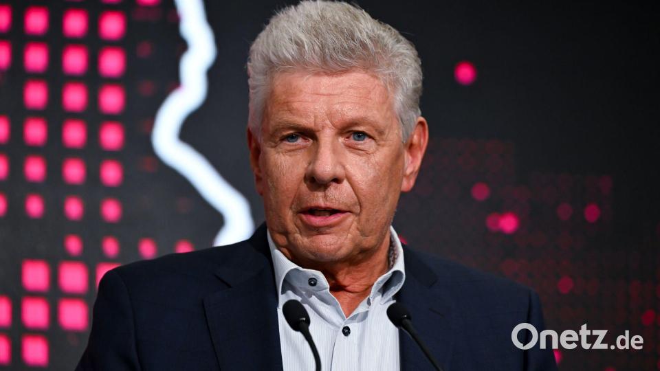 Münchens Oberbürgermeister Dieter Reiter sah sich im Münchner Stadtrat mit Vorwürfen konfrontiert. (Archivbild) Bild: Sven Hoppe/dpa