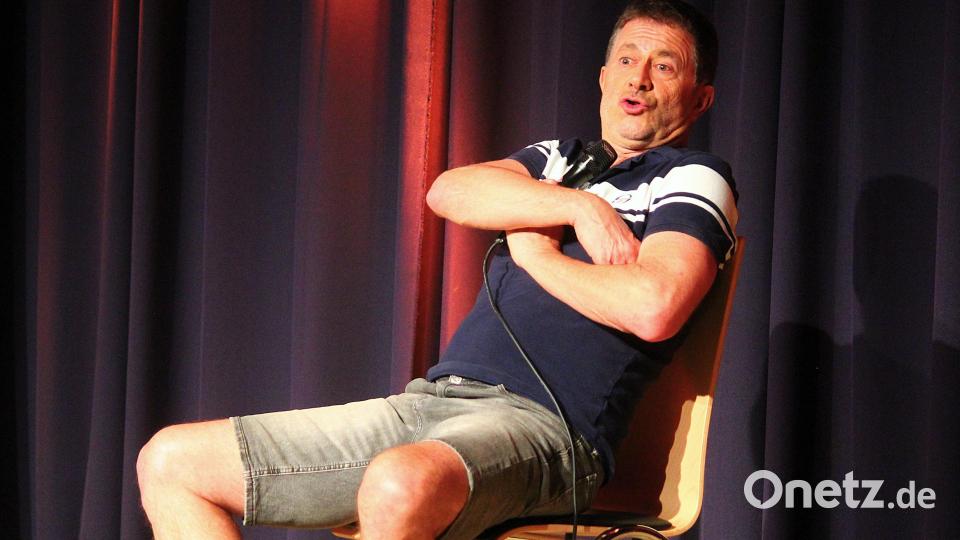 Kabarettist Rolf Miller begeisterte in Kemnath. Bild: stg