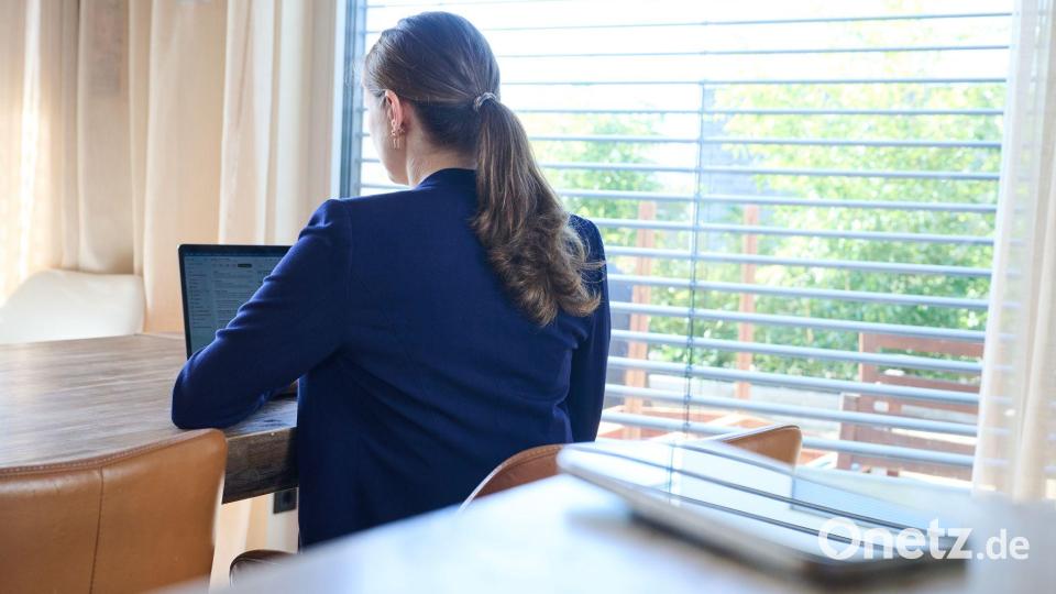 Die Bertelsmann hat eine Studie zu Frauen am Arbeitsmarkt beauftragt. (Symbolbild) Bild: Annette Riedl/dpa