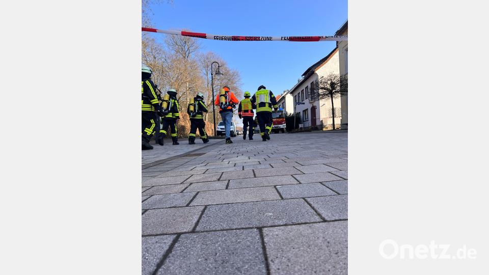 In Horn-Bad Meinberg strömte natürliches Kohlendioxid aus dem Boden. Zwei Menschen wurden bewusstlos, konnten aber gerettet werden. Bild: Jan Strüßmann/Freiwillige Feuerwehr Horn-Bad Meinberg/dpa