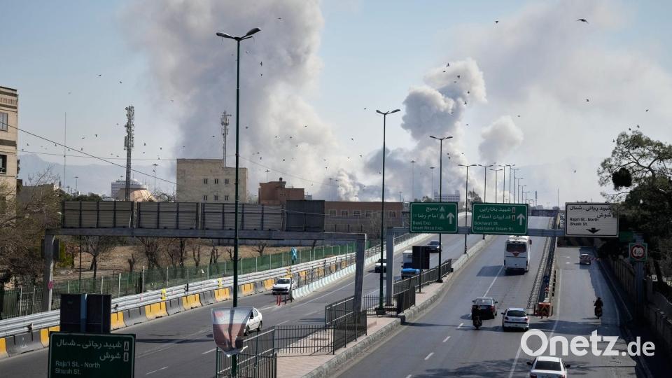 Die Bombardierung Teherans geht weiter. Bild: Vahid Salemi/AP/dpa