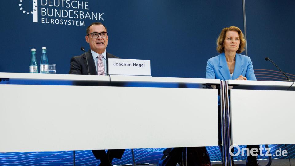 Bundesbank-Präsident Nagel und Vizepräsidentin Sabine Mauderer stellen die Bilanz vor. Bild: Hannes P. Albert/dpa