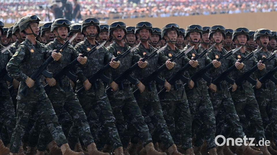 Die Armee befindet sich schon länger im Visier von Korruptionsfahndern. Bild: Johannes Neudecker/dpa