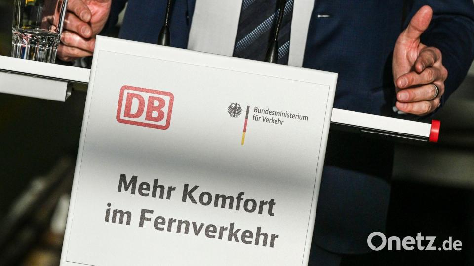 Bund und Bahn wollen mit mehreren Sofortprogrammen den Komfort und sicherheit für Reisende verbessern - trotz weiter hoher Unpünktlichkeit. Bild: Jens Kalaene/dpa